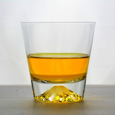 Heavy Base Transparent Handmade Whiskey Glass For Party