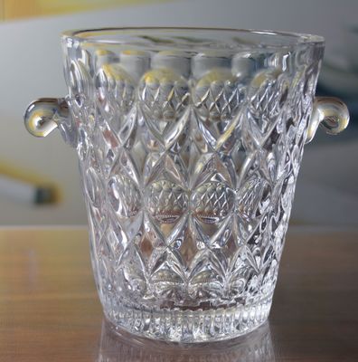 Machine Made Embossed Round Glass Bucket With Handle
