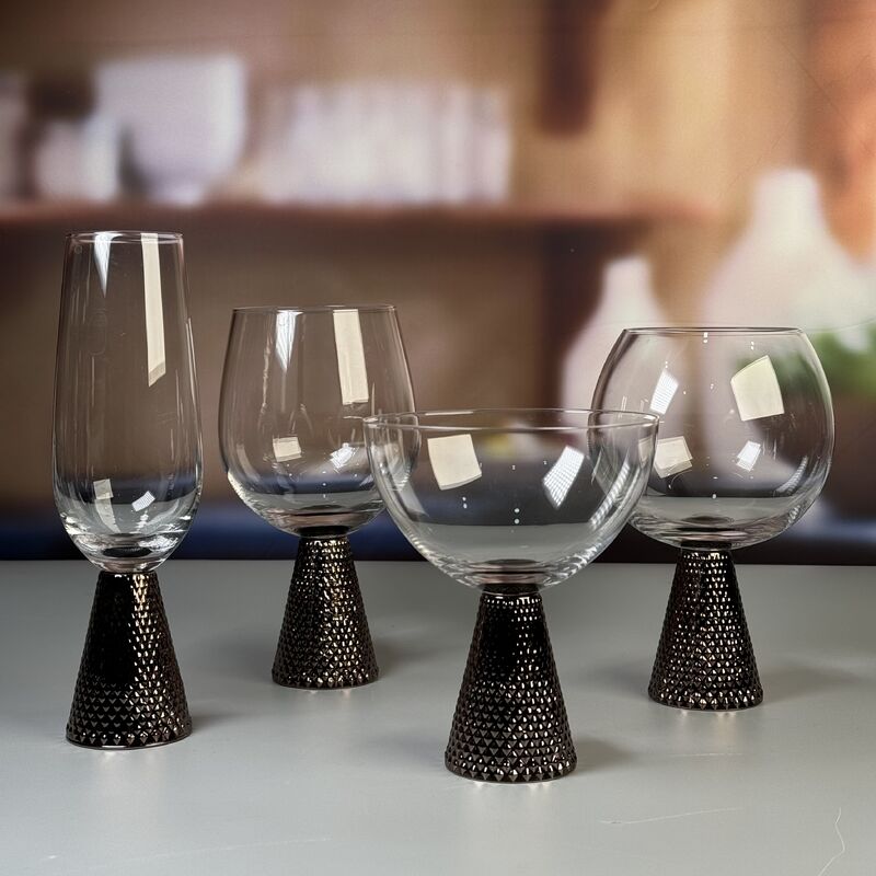 Electroplate Diamond Base Wine Glass Set