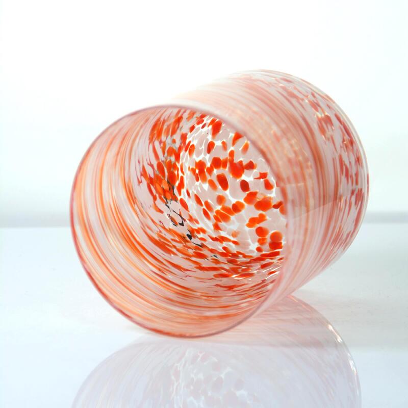 qualidade Hand-blown Orange Swirl Confetti Glass Cup - Artisan Crafted Drinking Glass for Whiskey and Cocktails fábrica