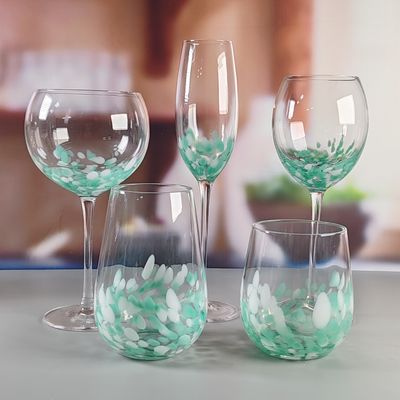 qualidade Marrom personalizado soprado à mão Confetti meio livre de chumbo Cristal de vinho Set de taça de vidro elegante escolha durável para serviço de bebidas fábrica