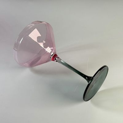 qualidade Copo de vinho de cor graduada de sopro manual Conjunto de vidro de vinho de cristal de alta qualidade para presente para ervas daninhas fábrica