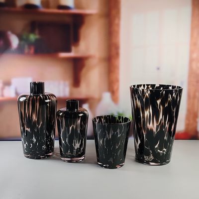 qualidade Vaso de vidro de âmbar feito à mão Vaso único moderno para mesa Central Vaso de flores decorativas para casamento do escritório doméstico (tamanho S) fábrica