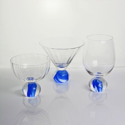 qualidade Elegante conjunto de vidros de vinho de cristal azul ideal para restaurantes hotéis bares e serviços de catering fornecendo clareza e estilo superior fábrica