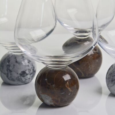 qualidade Base de esfera de mármore Cristal de vidro de vinho Conjunto de cristal ultra claro soprado à mão com elegância de pedra natural Ideal para reuniões diárias e especiais fábrica