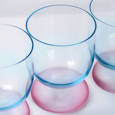 qualidade Copo de vidro de vinho de cristal soprado à mão com base congelada de gradiente de duas cores e capacidade de 300 ml para cocktail de vinho e decoração doméstica fábrica