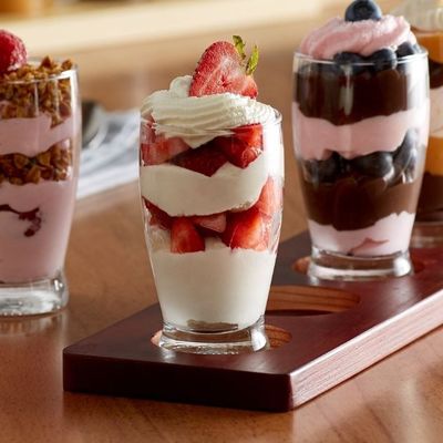 qualidade Kit de degustação de cerveja artesanal de 50 gramas, copos de cerveja artesanal com remo de madeira fábrica