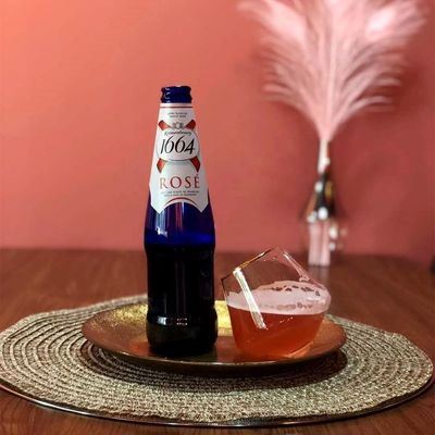 qualidade Novos copos de whisky de cristal de forma única, copos de beber para casa fábrica