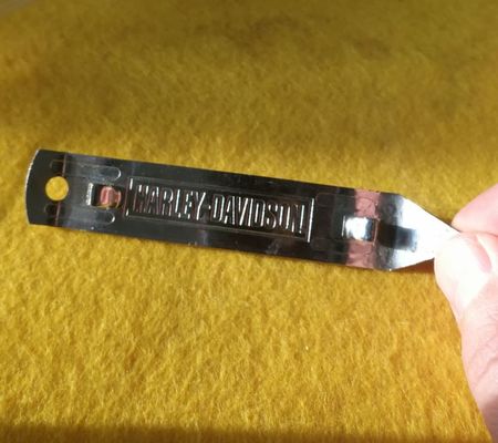 qualidade Logotipo de marcas em relevo Vintage abertura de garrafas de aço inoxidável fábrica