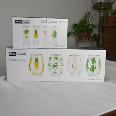 qualidade O vidro de vinho pintado à mão de borda de ouro com decalque colorido fábrica