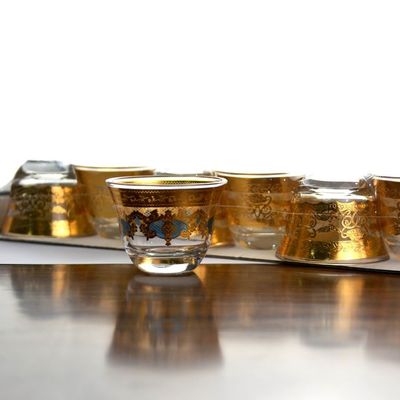 qualidade Garrafas de bebedeira de luxo de ouro decorado fábrica