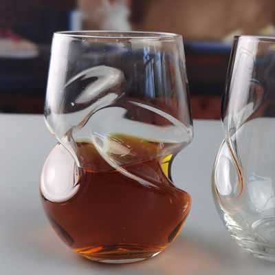 qualidade Vidros de vinho tinto de cristal giratório 250 ml sem caules fábrica