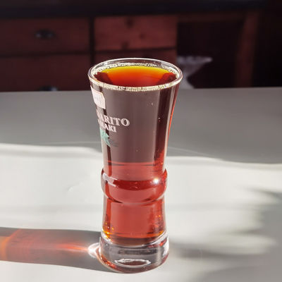 qualidade Highball Drinking Cocktail Copo de Cristal Soprado à Mão Com Logotipo Colorido fábrica